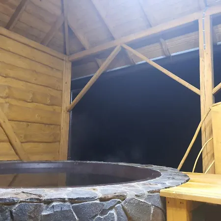 у курила з сауною та чаном на дровах Shepot