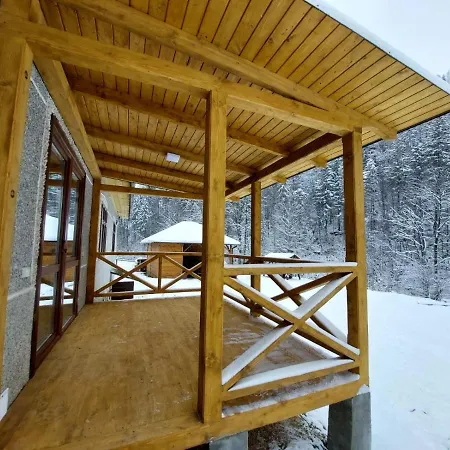 у курила з сауною та чаном на дровах Shepot