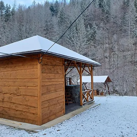 у курила з сауною та чаном на дровах *