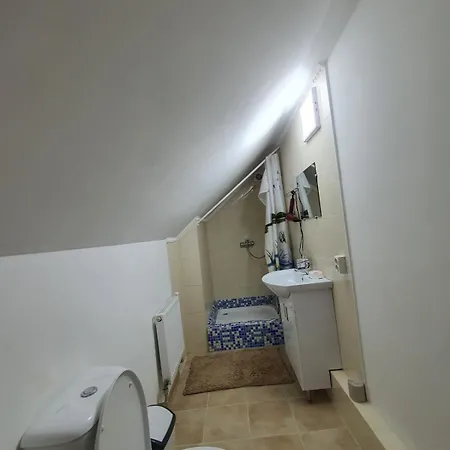 у курила з сауною та чаном на дровах Shepot