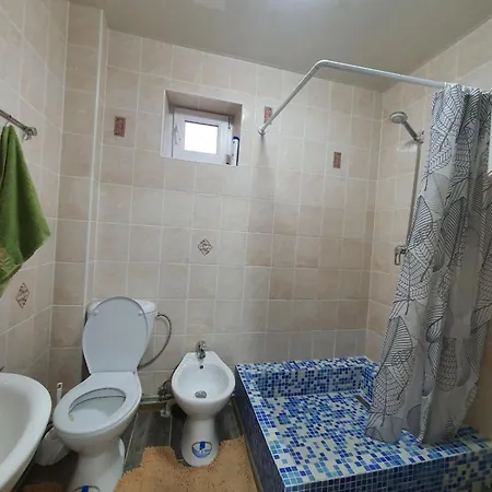 Apartment у курила з сауною та чаном на дровах *