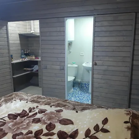 у курила з сауною та чаном на дровах Shepot