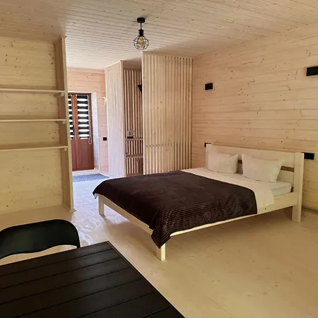 у курила з сауною та чаном на дровах Apartman Sepit