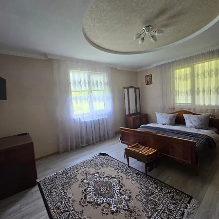 у курила з сауною та чаном на дровах Apartment Shepot