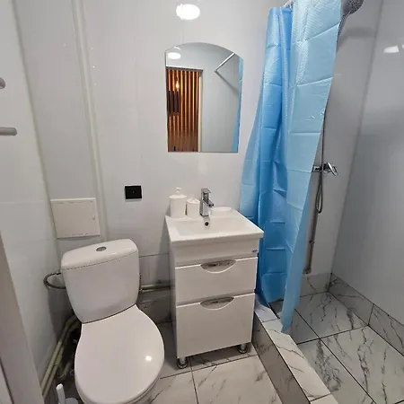 Apartment у курила з сауною та чаном на дровах *