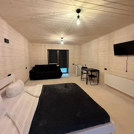 у курила з сауною та чаном на дровах Apartment Shepot