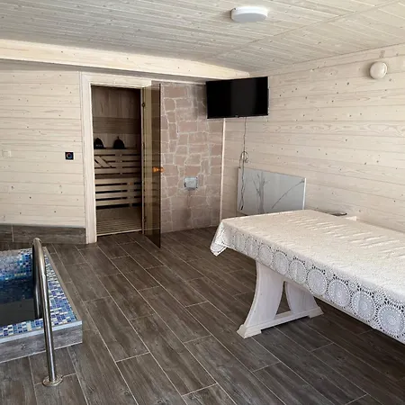 у курила з сауною та чаном на дровах Apartment