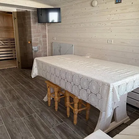 у курила з сауною та чаном на дровах Apartment
